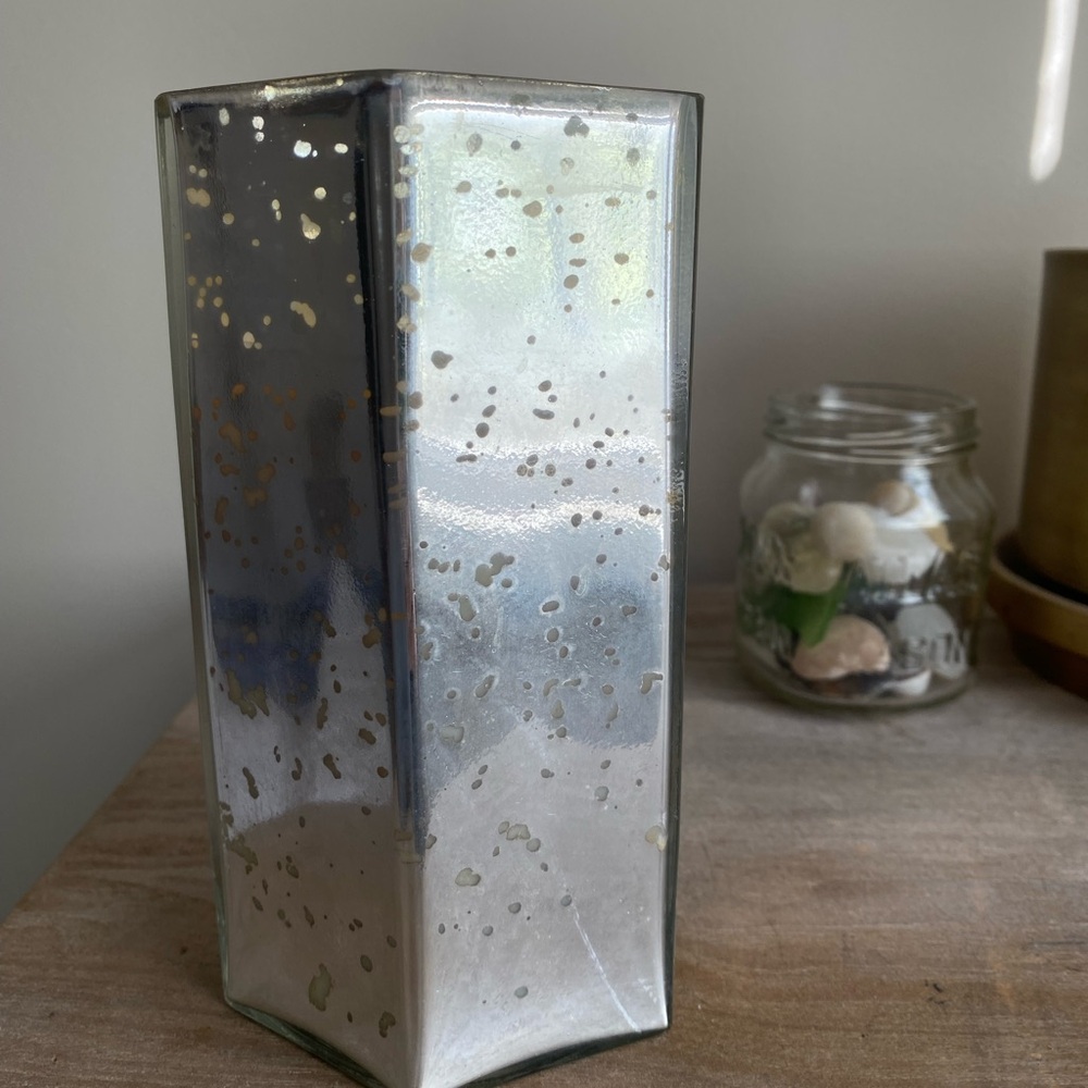 Capri Blue Aloha Orchid Hexagonal Candle